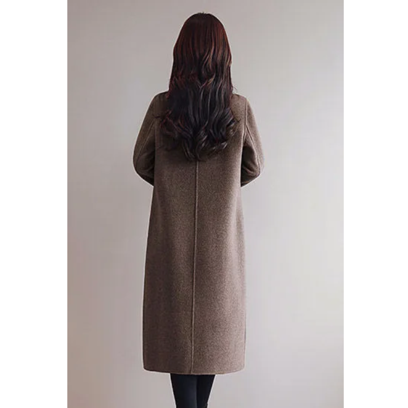 Flynn | Classic women's coat with buttons