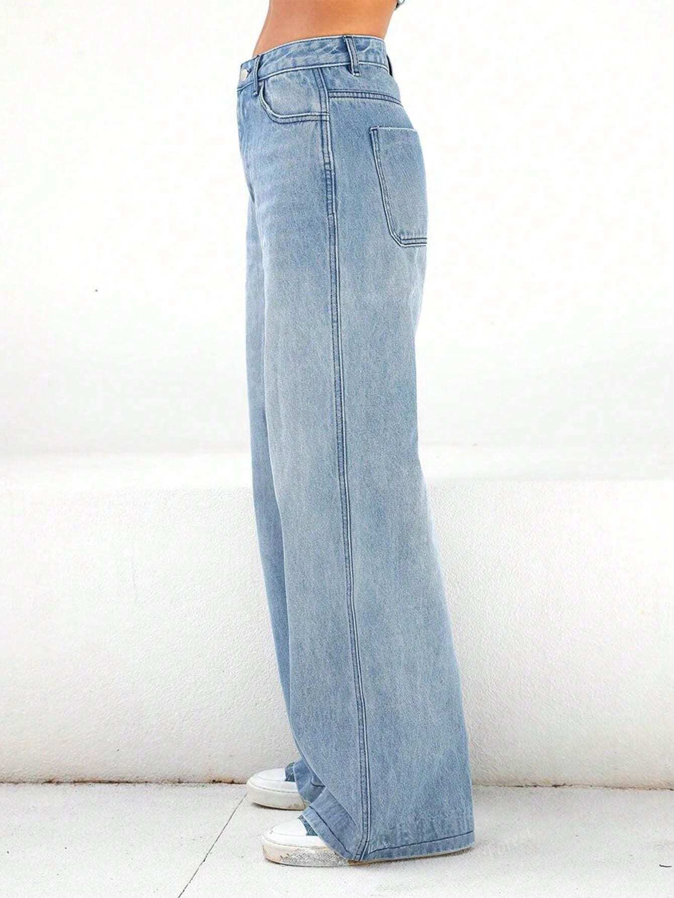 Clara | Perfect loose-fitting straight-leg jeans for women