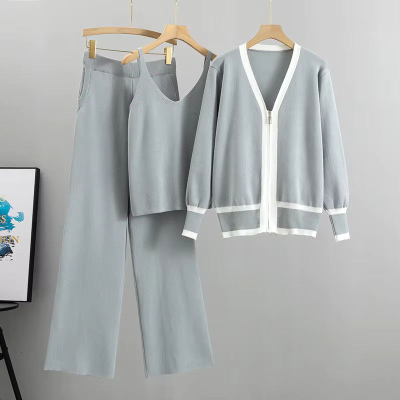 Daisy™ - Elegant, stylish knitted three-piece set