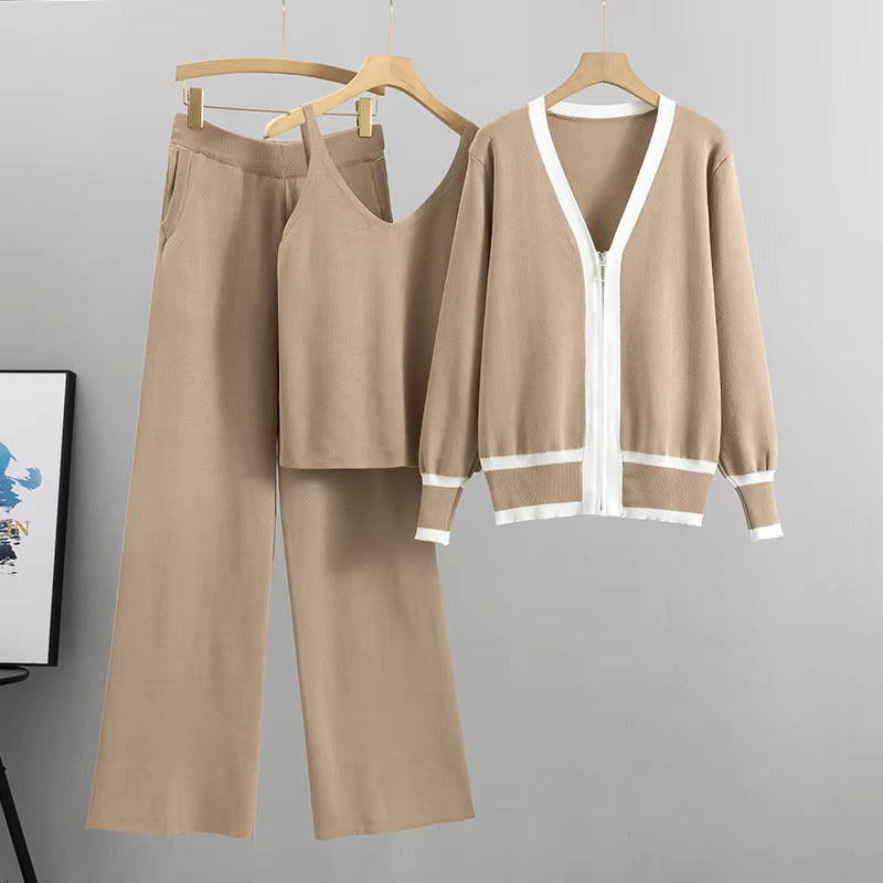 Daisy™ - Elegant, stylish knitted three-piece set