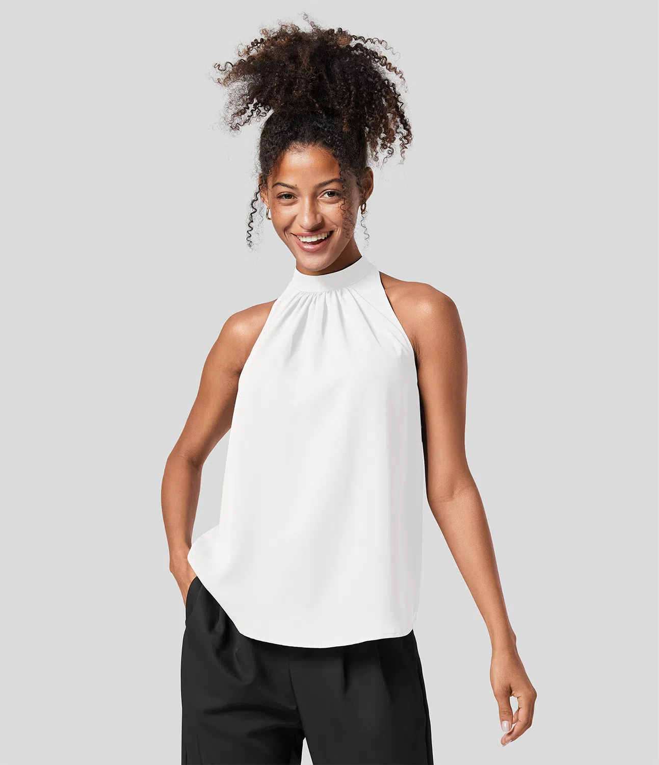 Kelly | Women's halter blouse with back