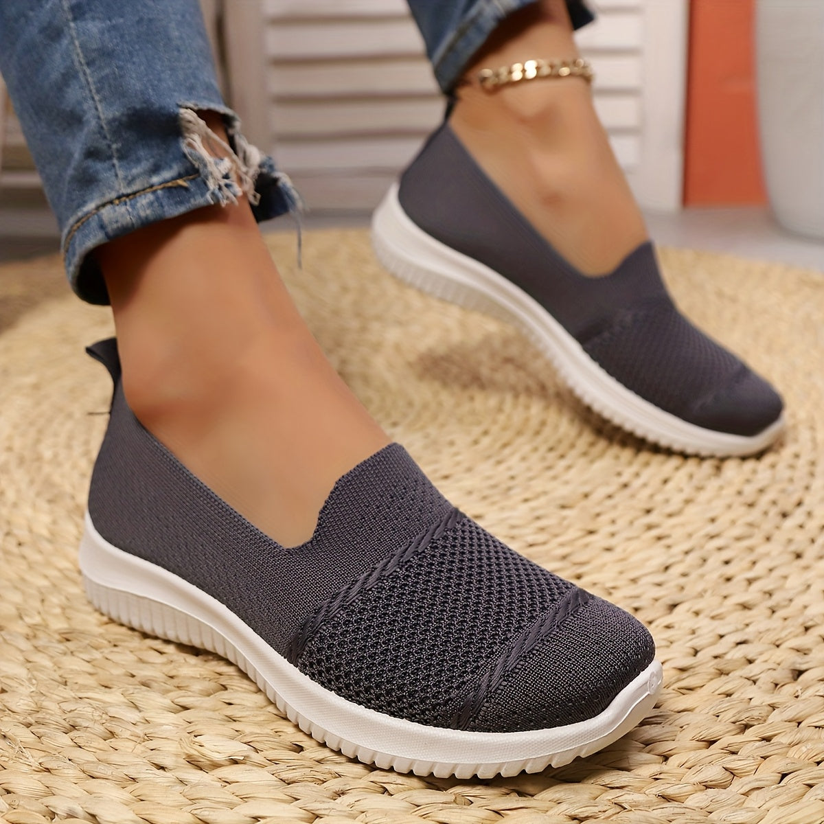 Velocia - Airy Comfort Slip-on