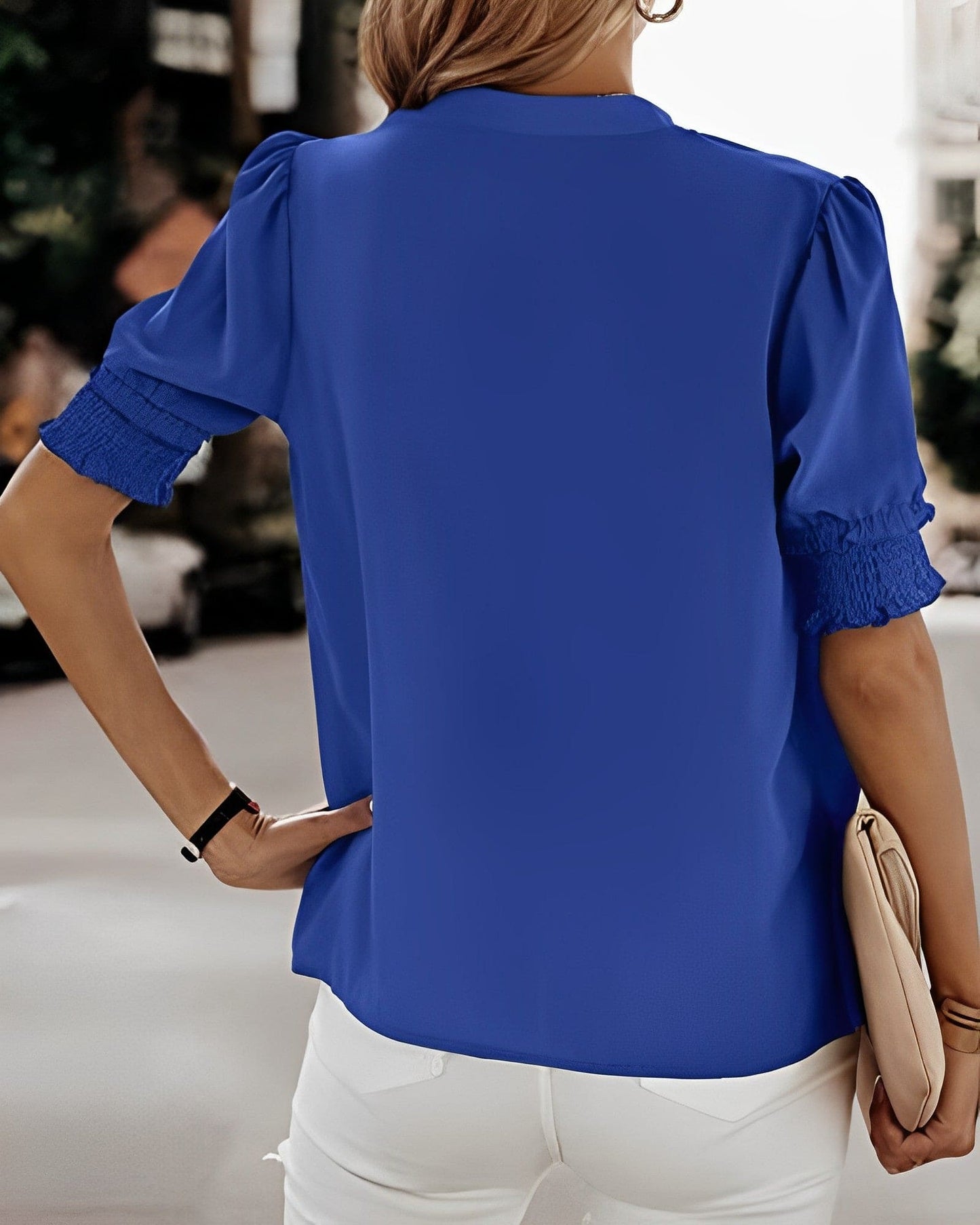 Moniek | V-neck blouse