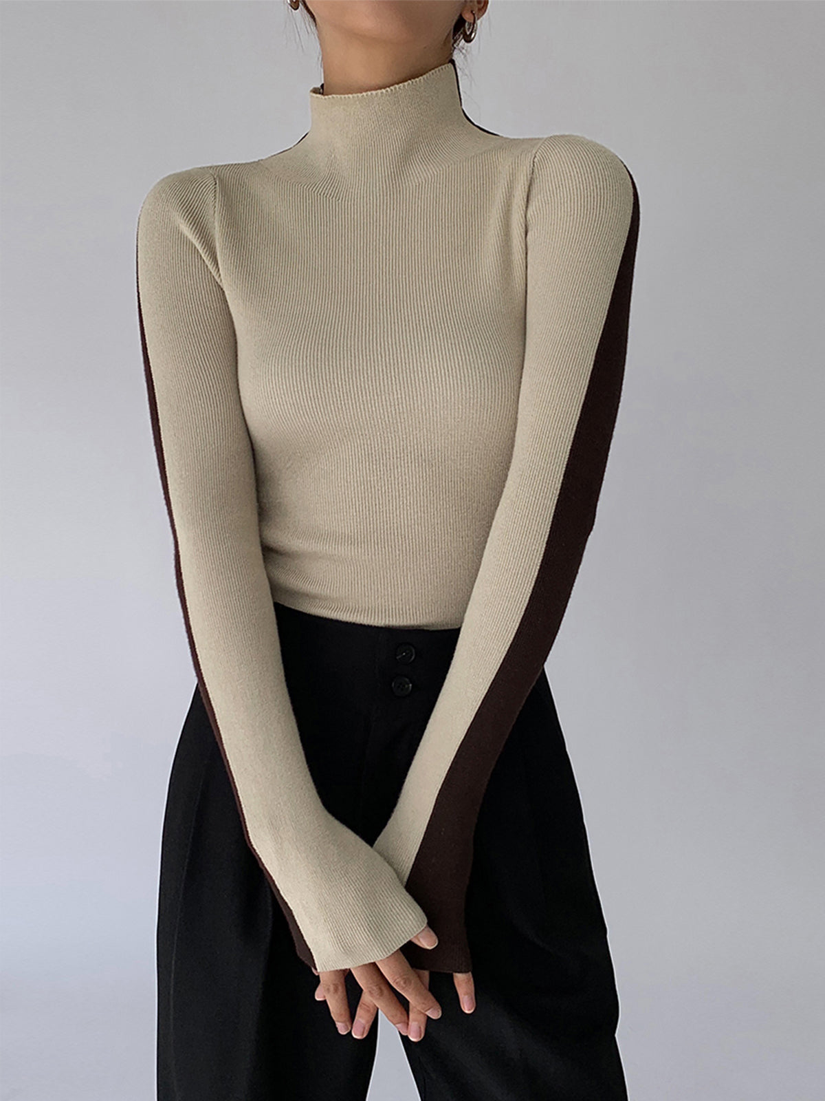 Sofia – Two-Tone Sweater