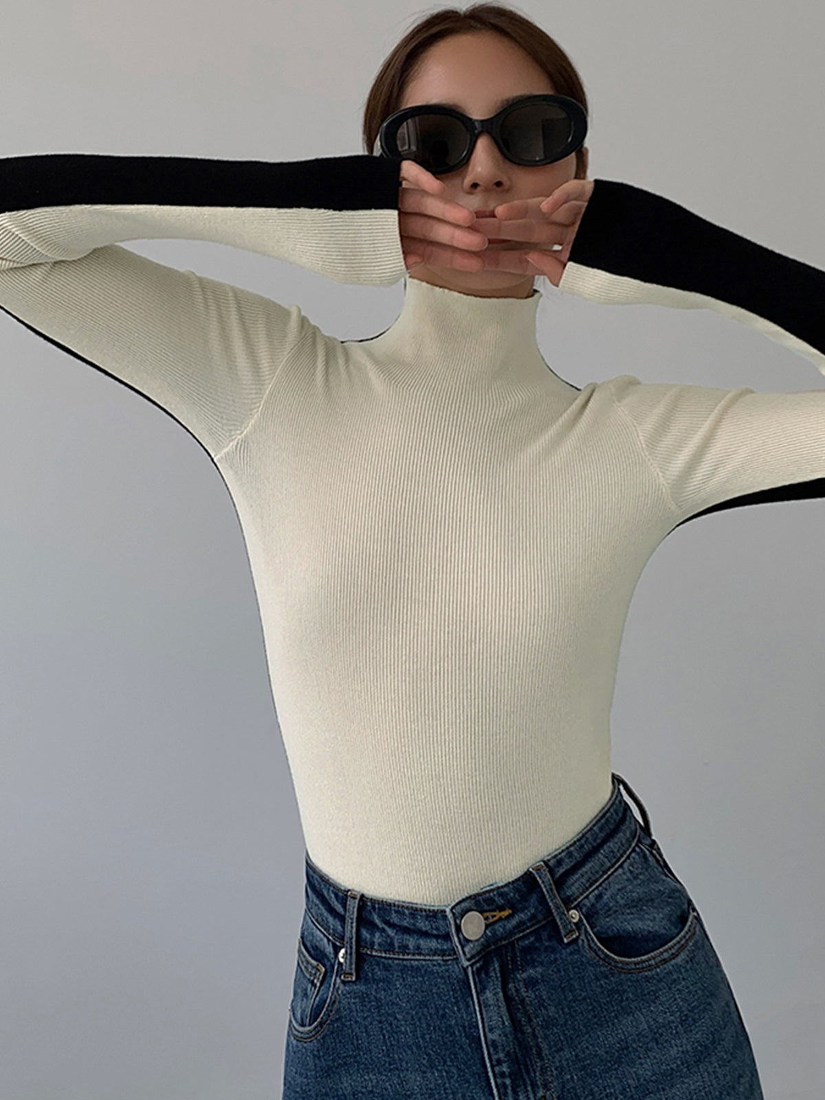 Sofia – Two-Tone Sweater