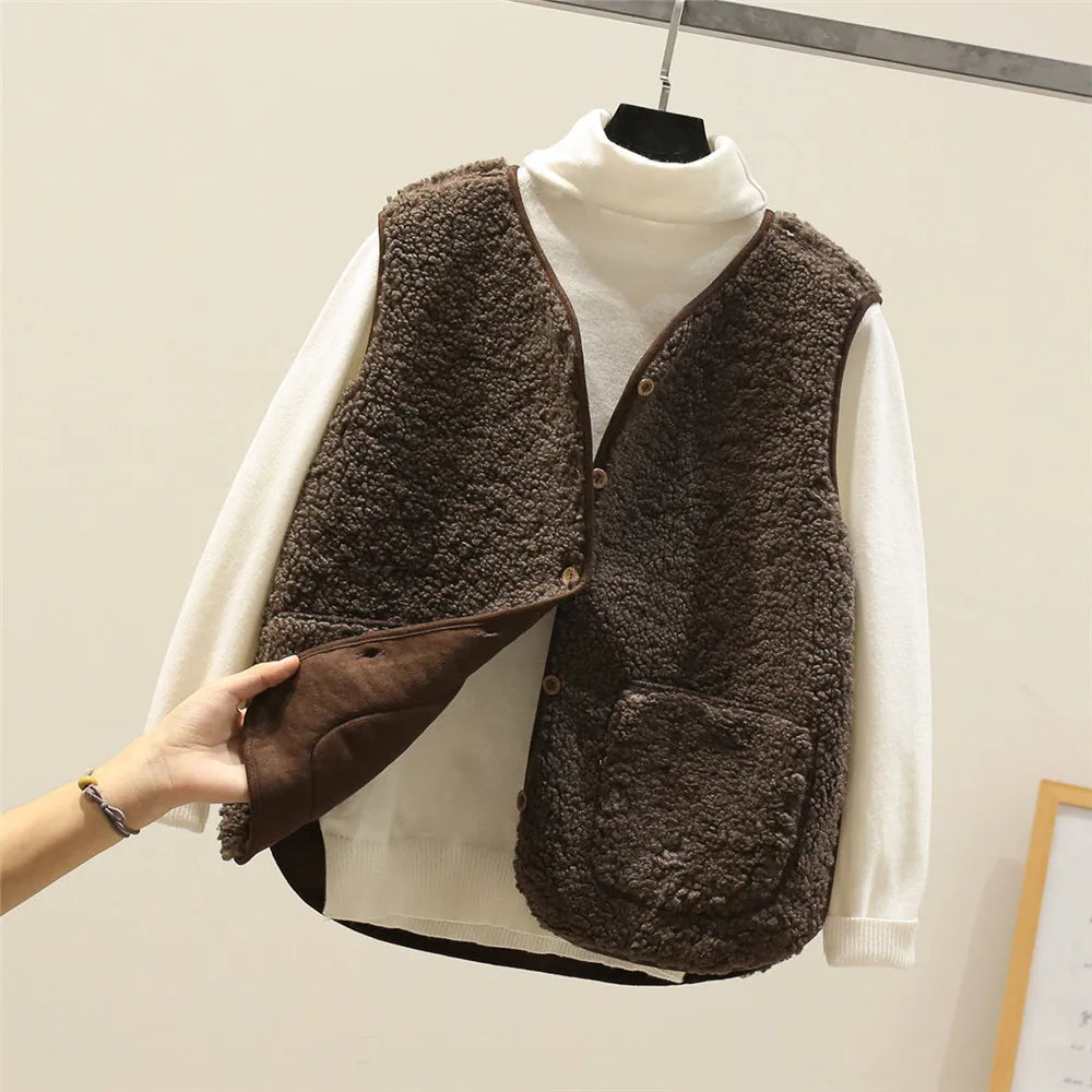 Mia - Classic Sherpa Vest