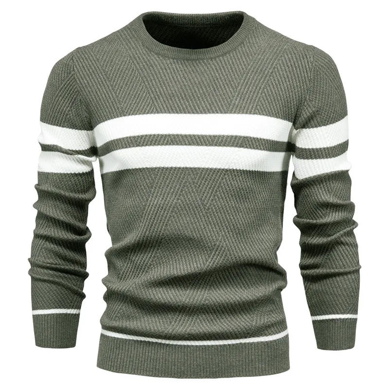 David | Warm and stylish knitted sweater for men