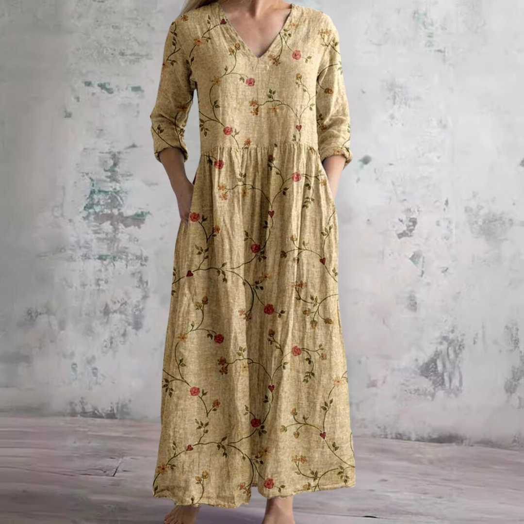 Truus - Women's Summer Dress with V-Neck and Floral Pattern