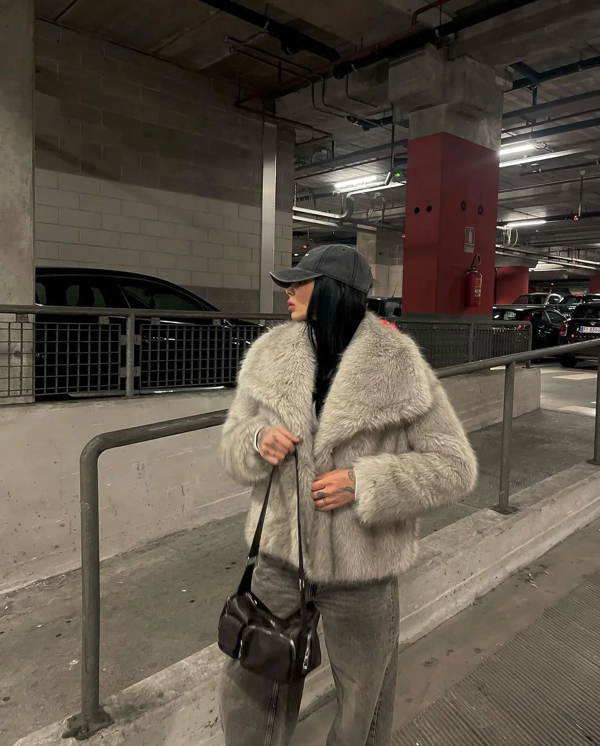 Velano™ - Trendy Women's Fur Coat