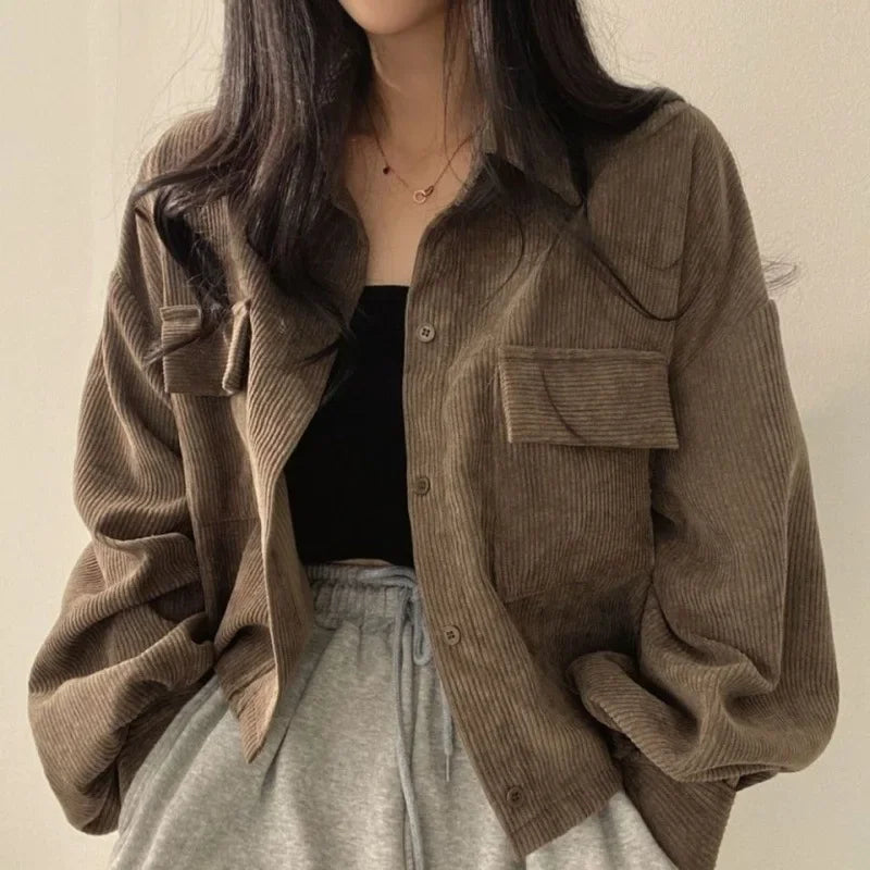 Onni | Stylish cropped shirt for women