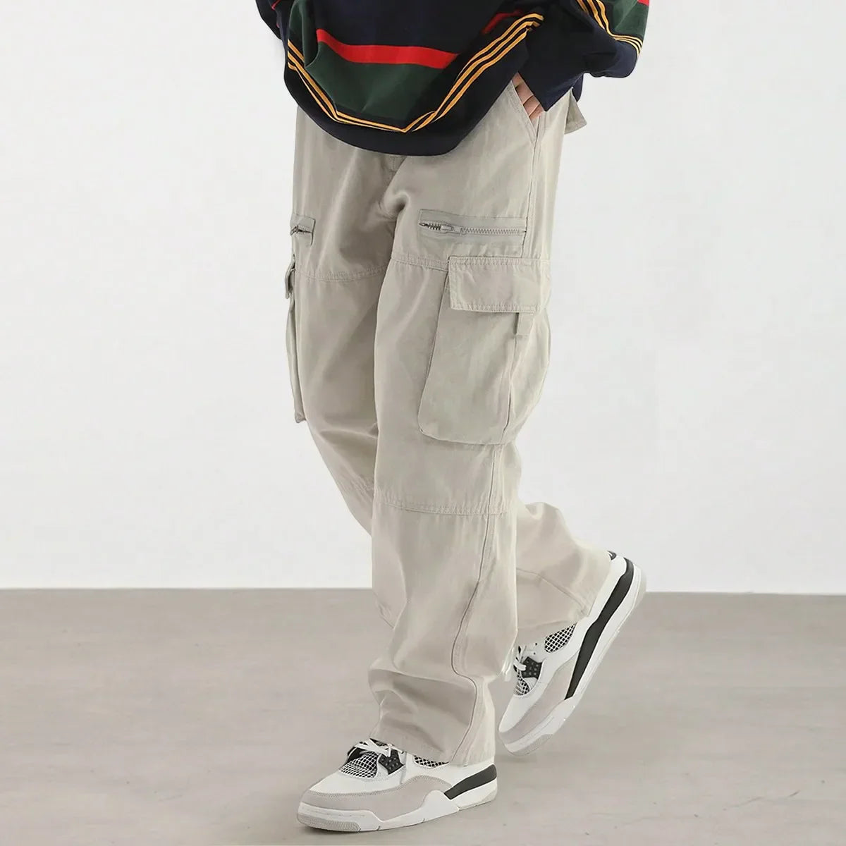 Trendy cargo pants for men | Santiago