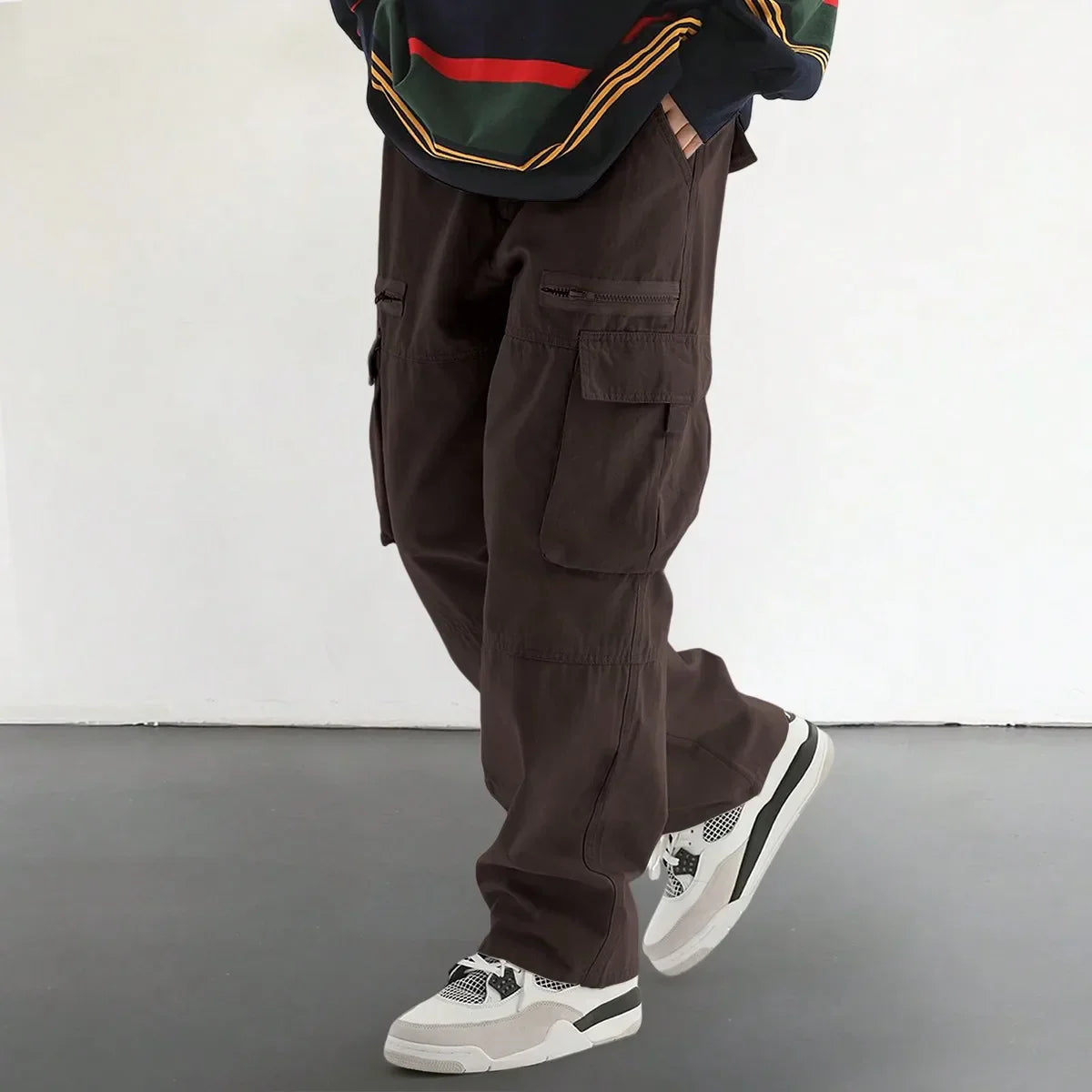 Trendy cargo pants for men | Santiago