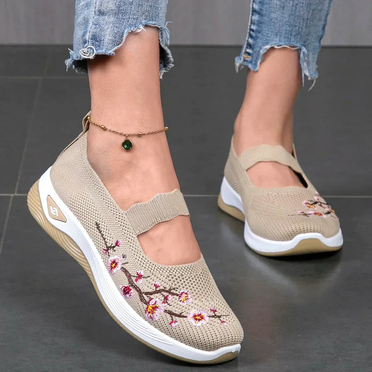 OrthoZen - Embroidered orthopedic loafers