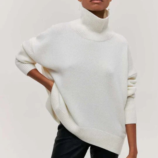 Lola | Warm oversized turtleneck sweater for women