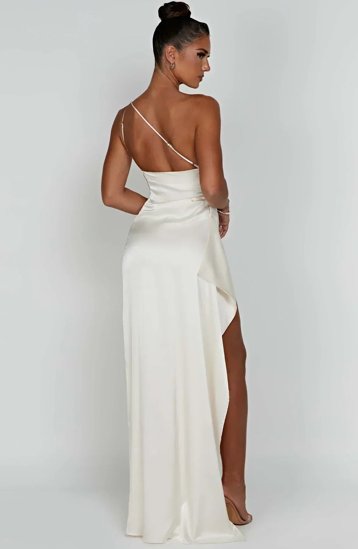 Nabila | Elegant one-shoulder dress for women