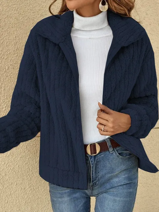Naina | Trendy short jacket with lapels for women