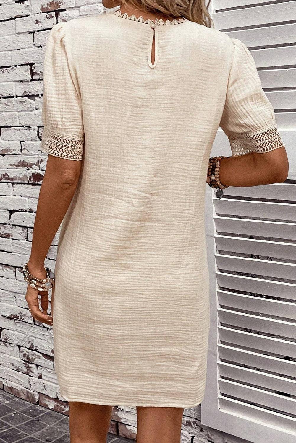 Evy | Elegant Dress with Puff Sleeves