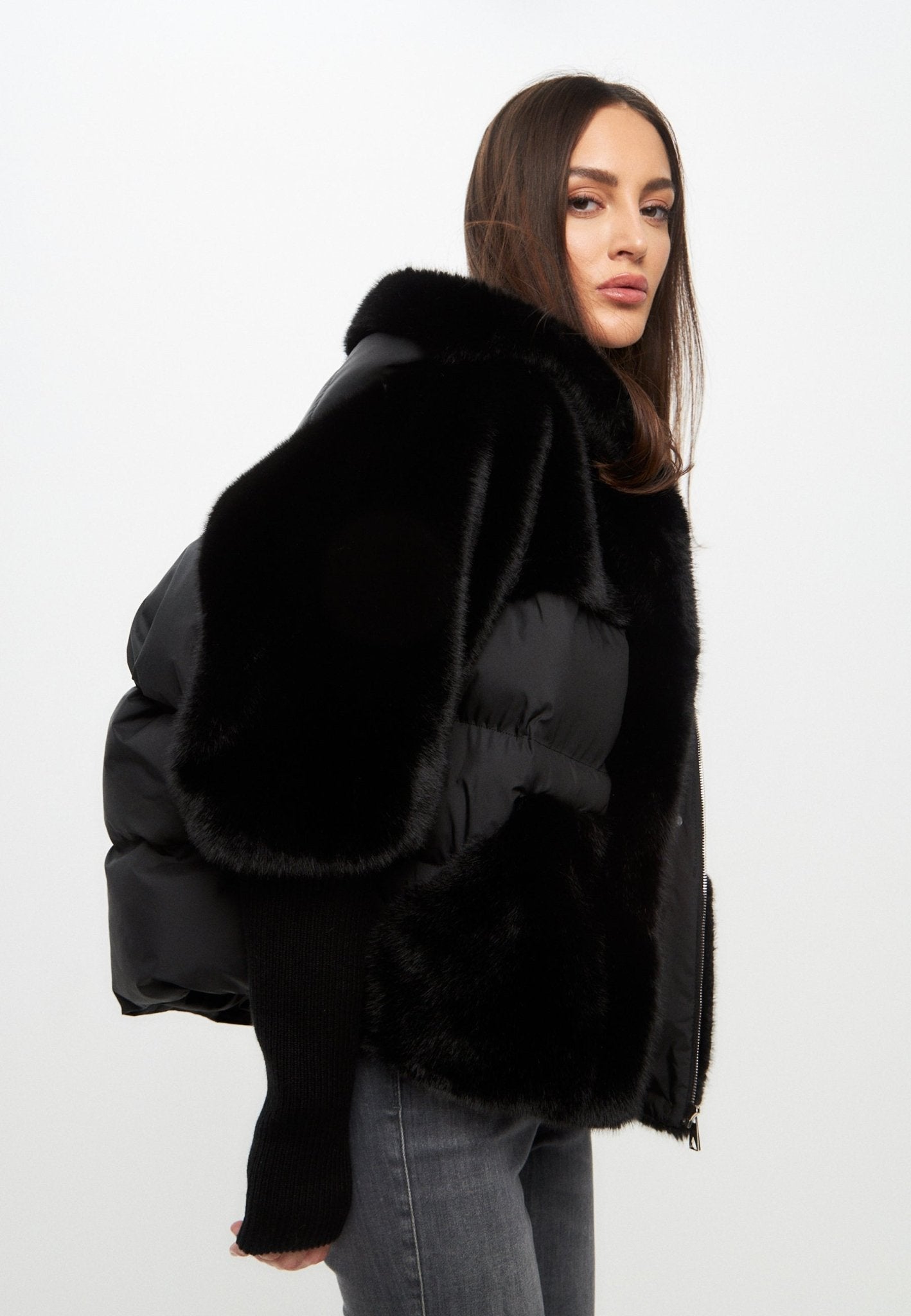Celeste™ | Oversized Faux Fur Jacket - Black