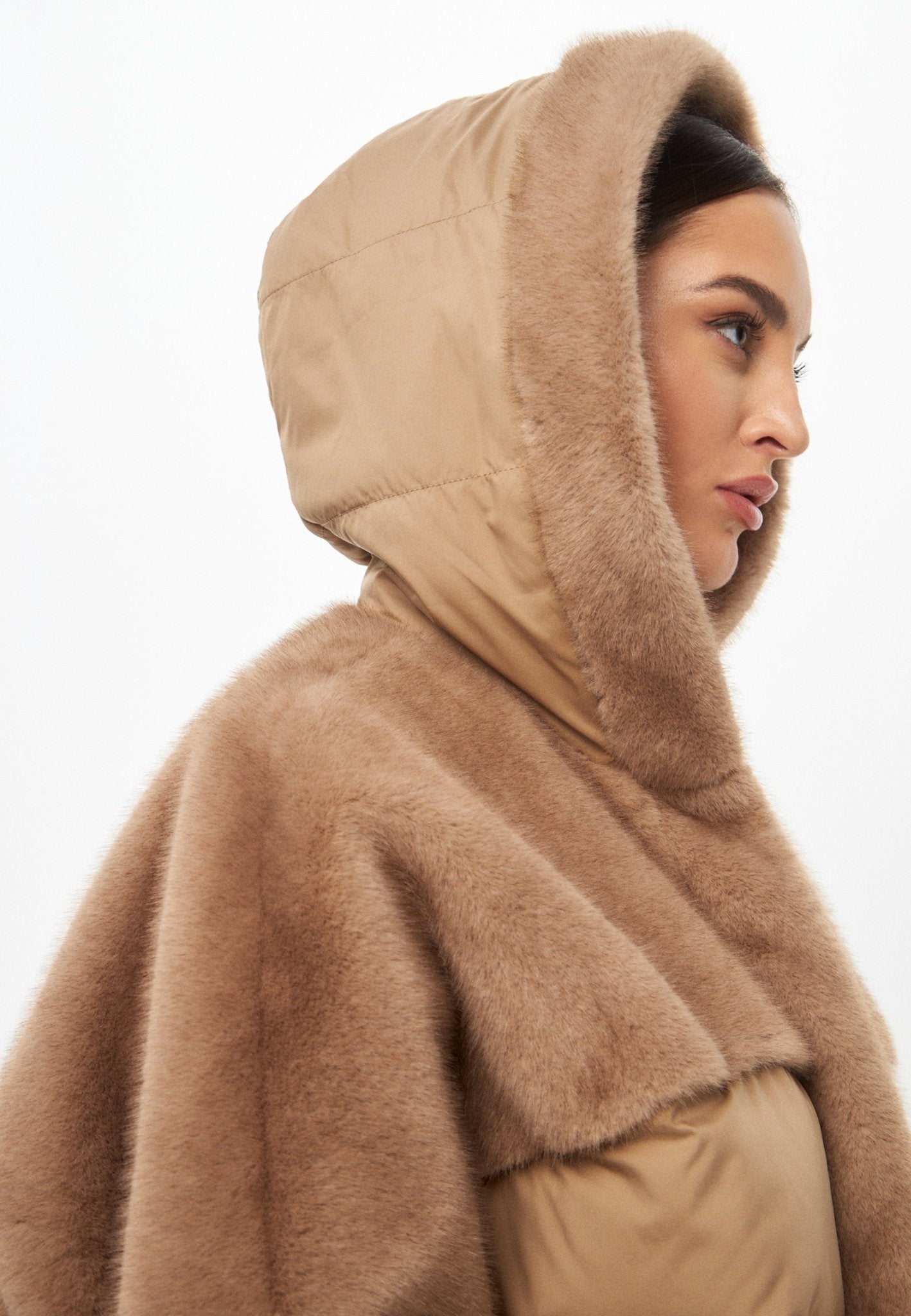 Celeste™ | Oversized Faux Fur Jacket - Beige