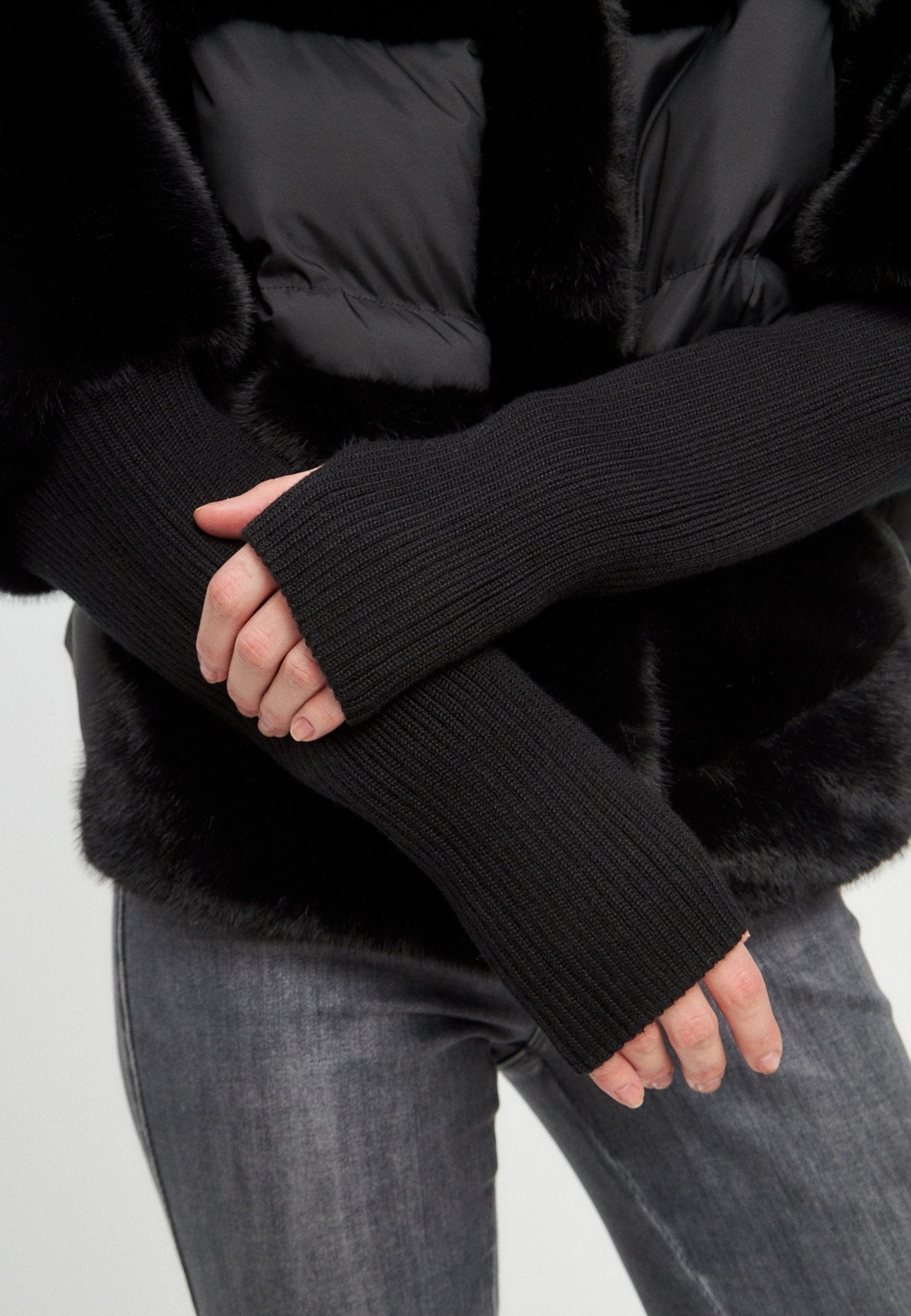 Celeste™ | Oversized Faux Fur Jacket - Black