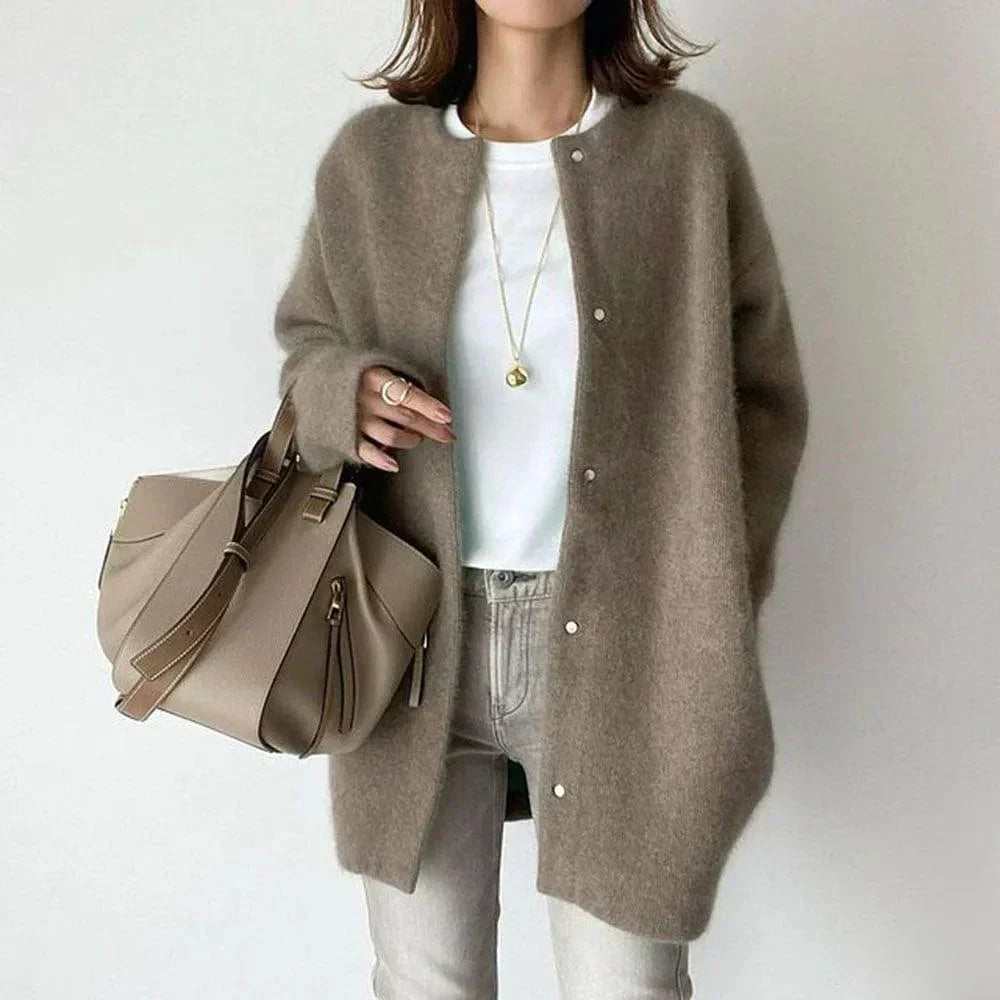 Damiana | luxurious cardigan with buttons