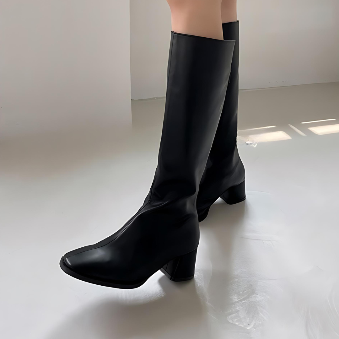 Dina - Stylish Boots
