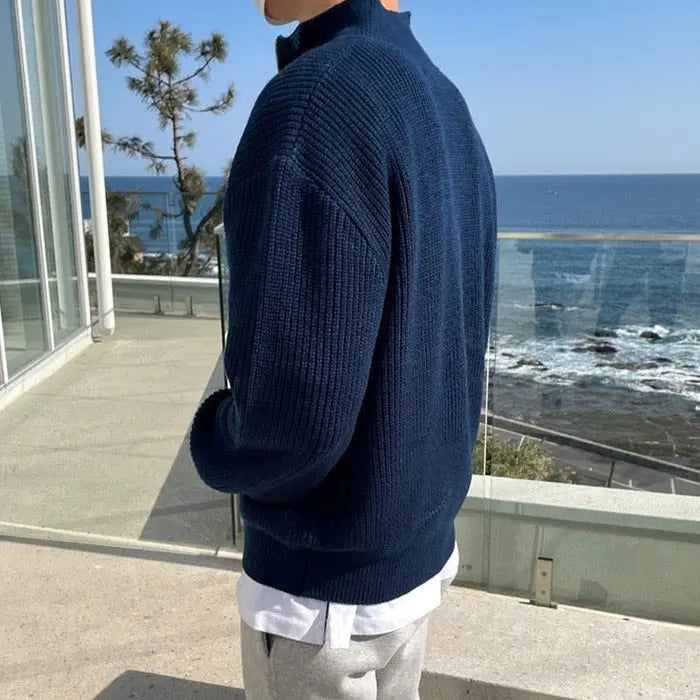 Classic warm sweater with zipper | Lincoln