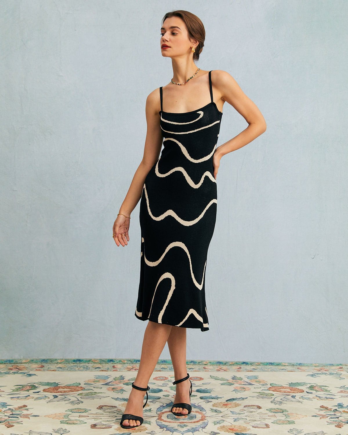 Siréna™ - Knitted Midi Dress with Mermaid Hem