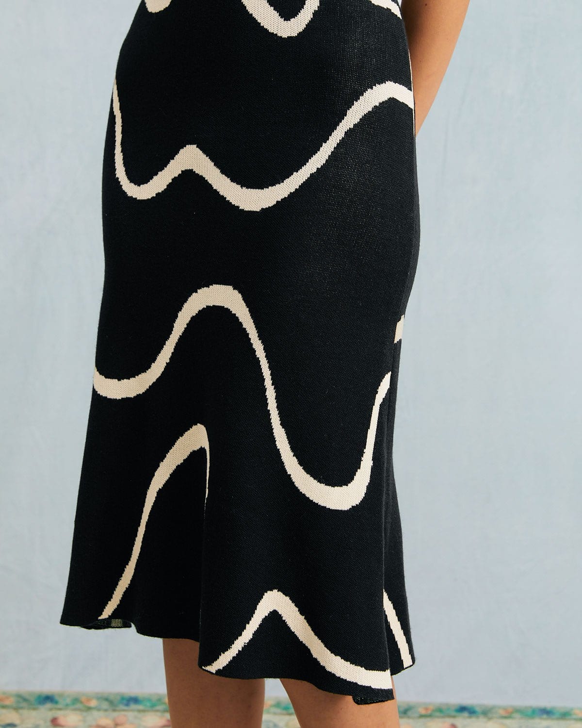 Siréna™ - Knitted Midi Dress with Mermaid Hem