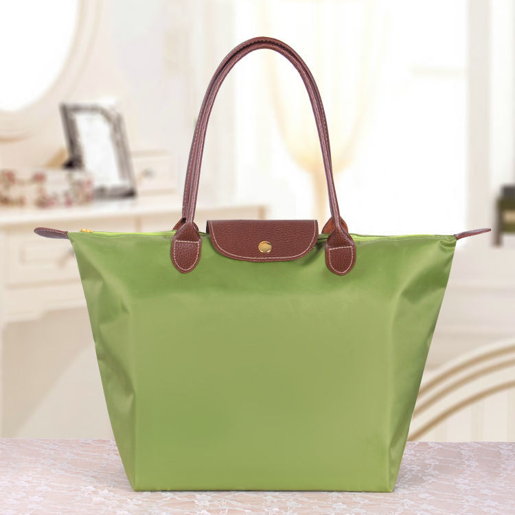 Luxurious Oxford shoulder bag