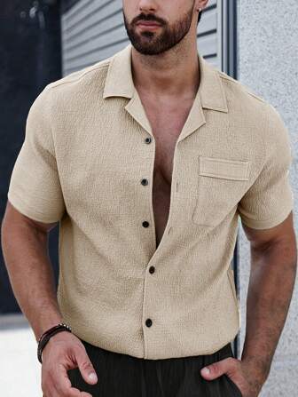 Colin | Men's shirt with plain buttons and patch pockets