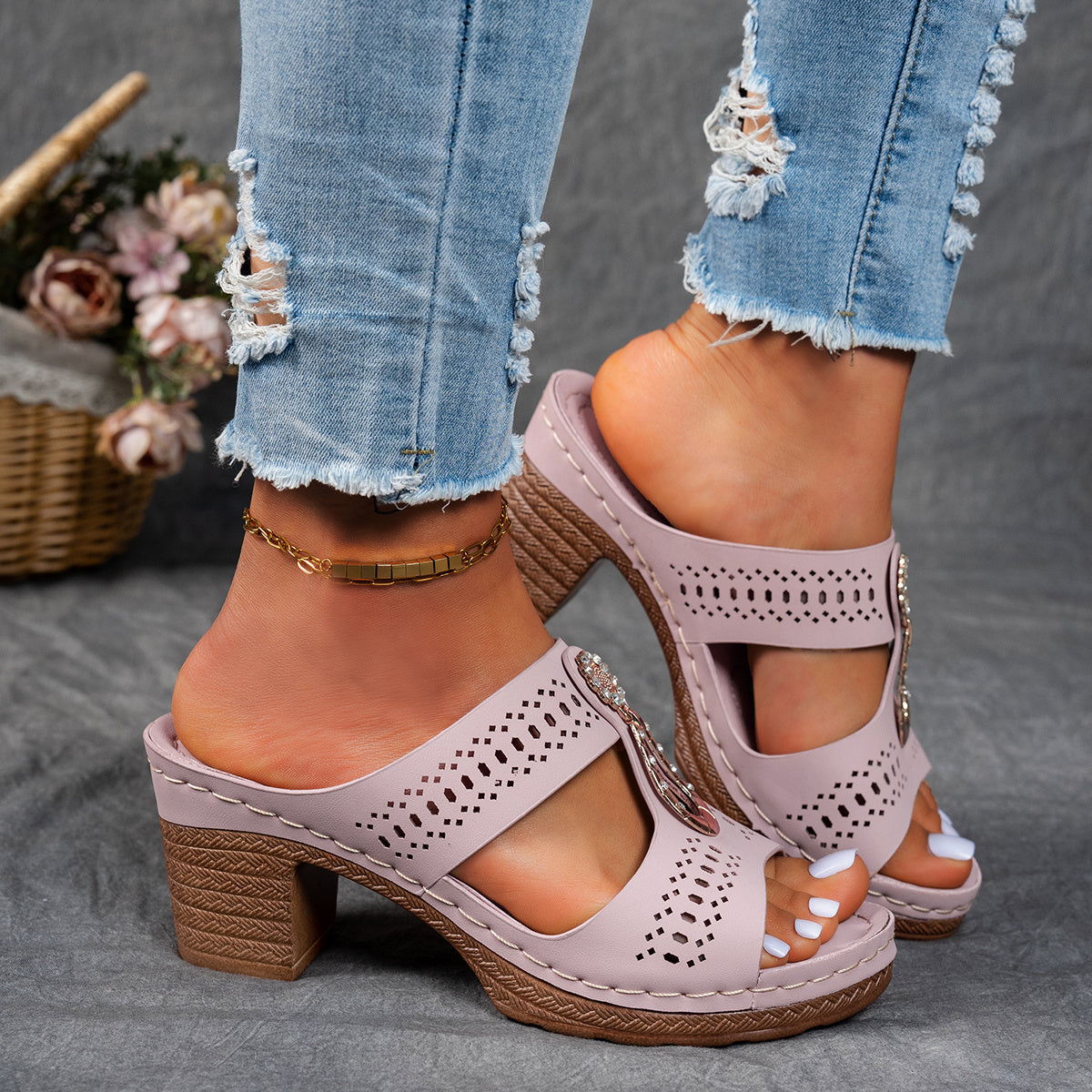 Sirela - Orthopedic Boho Sandals with a Sturdy Heel