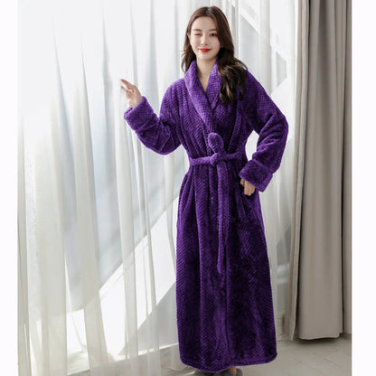 Fleece bathrobe - comfortable ladies dressing gown