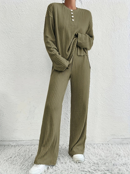 2-piece ribbed lounge set - stylish women's pajama outfit