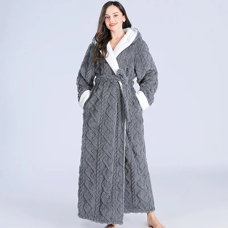 Luxurious quilted bathrobe - soft long ladies dressing gown