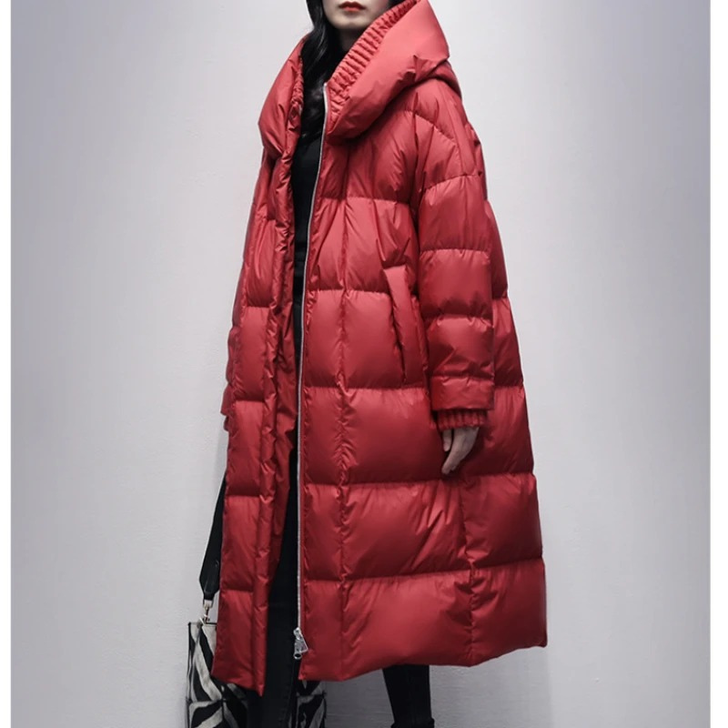 Daria | Women's warm down jacket with hood
