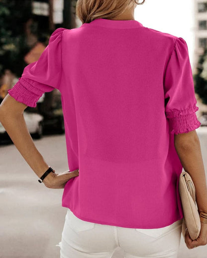 Moniek | V-neck blouse 