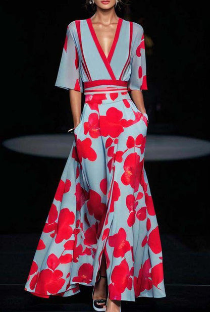 Sloane - Short-sleeved maxi dress with a striking print