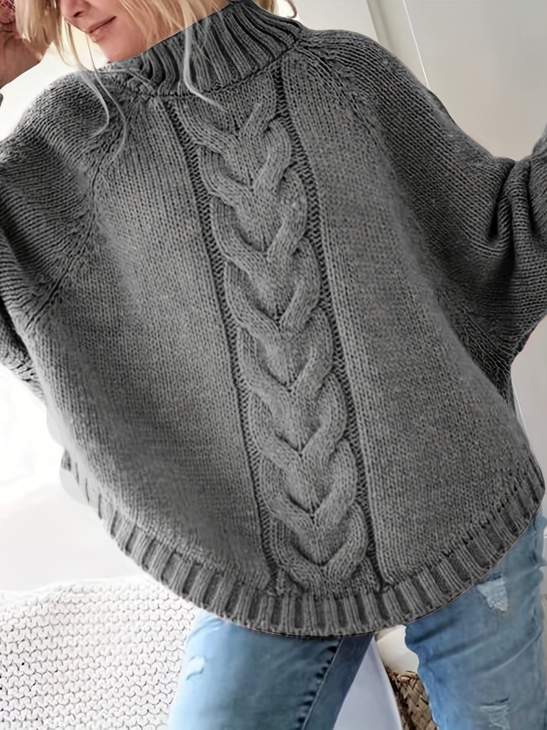 Liana | Elegant sweater for women