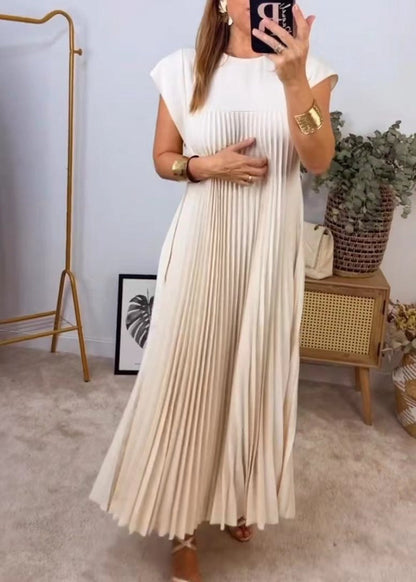 Joshua | Pleated long dress with short sleeves