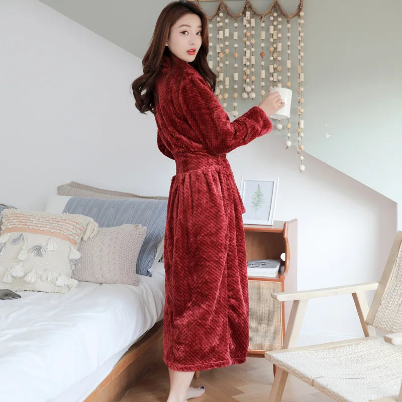 Fleece bathrobe - comfortable ladies dressing gown