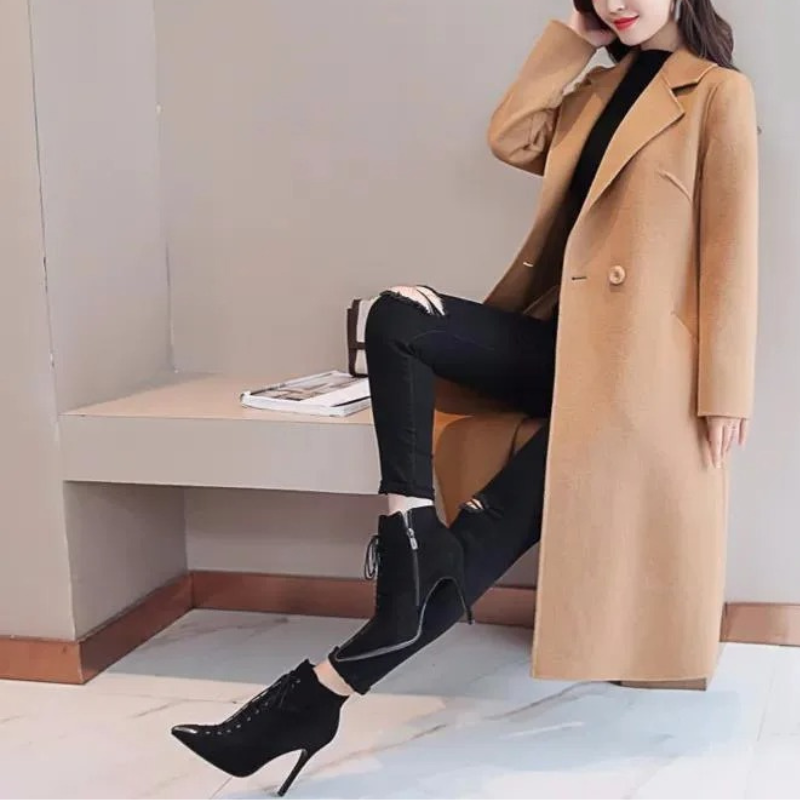 Flynn | Classic women's coat with buttons