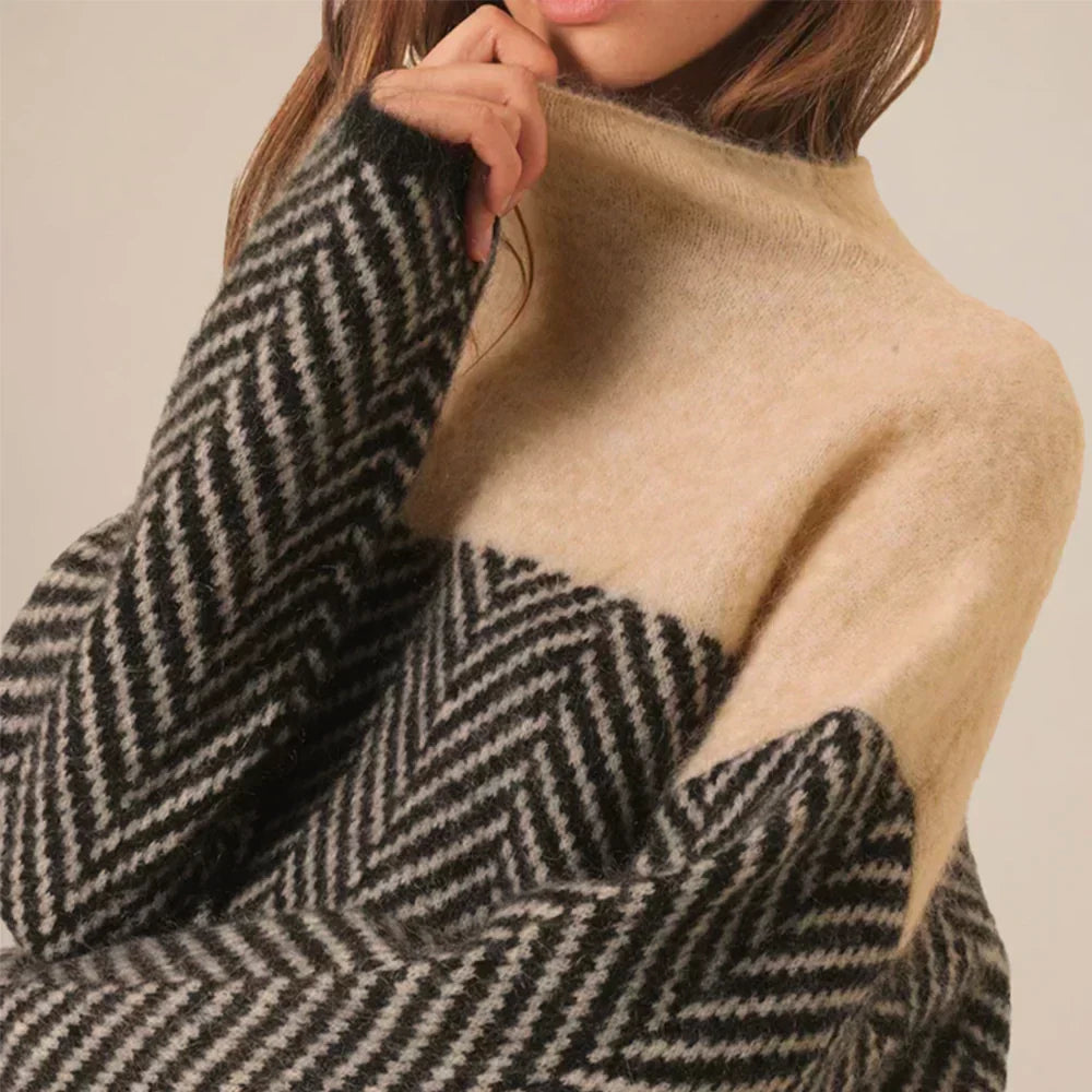Louise - Turtleneck