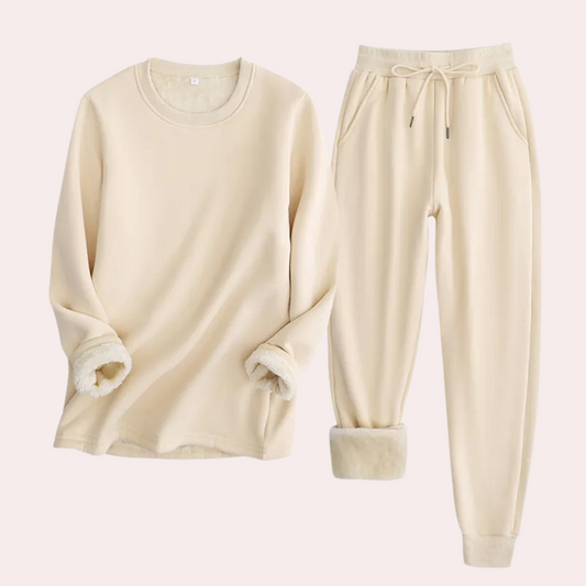 2-piece loungewear set - soft women's fleece sweatshirt and joggers