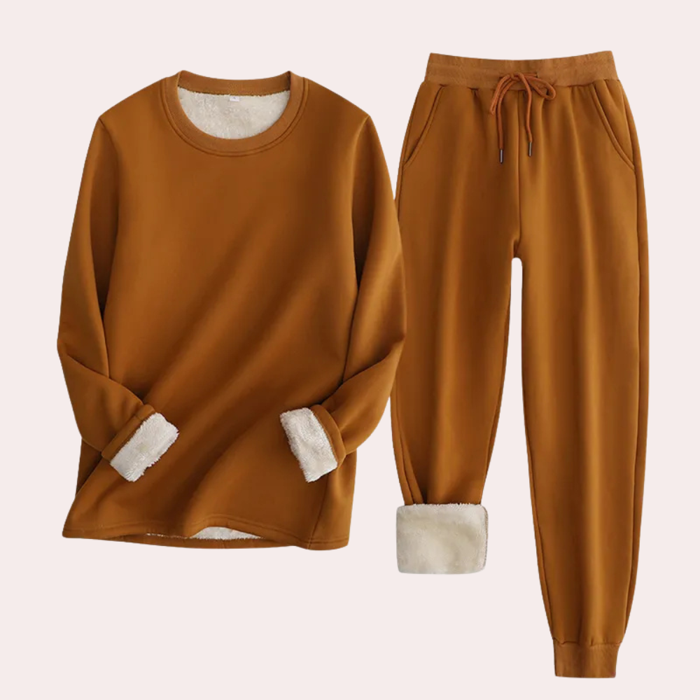 2-piece loungewear set - soft women's fleece sweatshirt and joggers