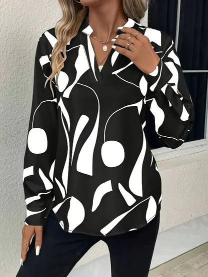 Eva | Beautiful Blouse with V-neck and Print