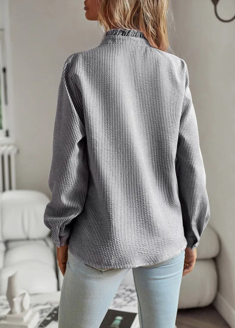 Casual blouse with ruffles | Onni