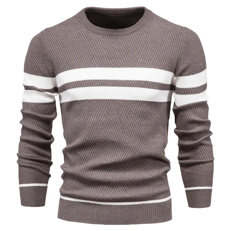 David | Warm and stylish knitted sweater for men