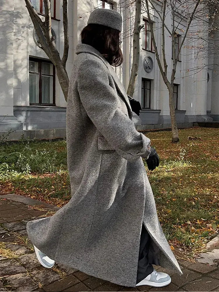 Riley | Elegant long women's coats with long sleeves 