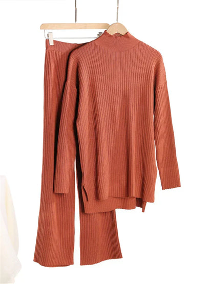 2-piece loungewear set - knitted women's sweater and pants